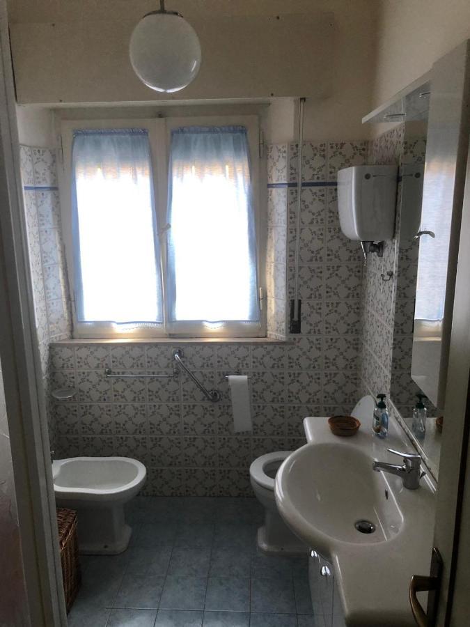 Palazzo Azelio B&B カスティリオーネ・デル・ラーゴ エクステリア 写真